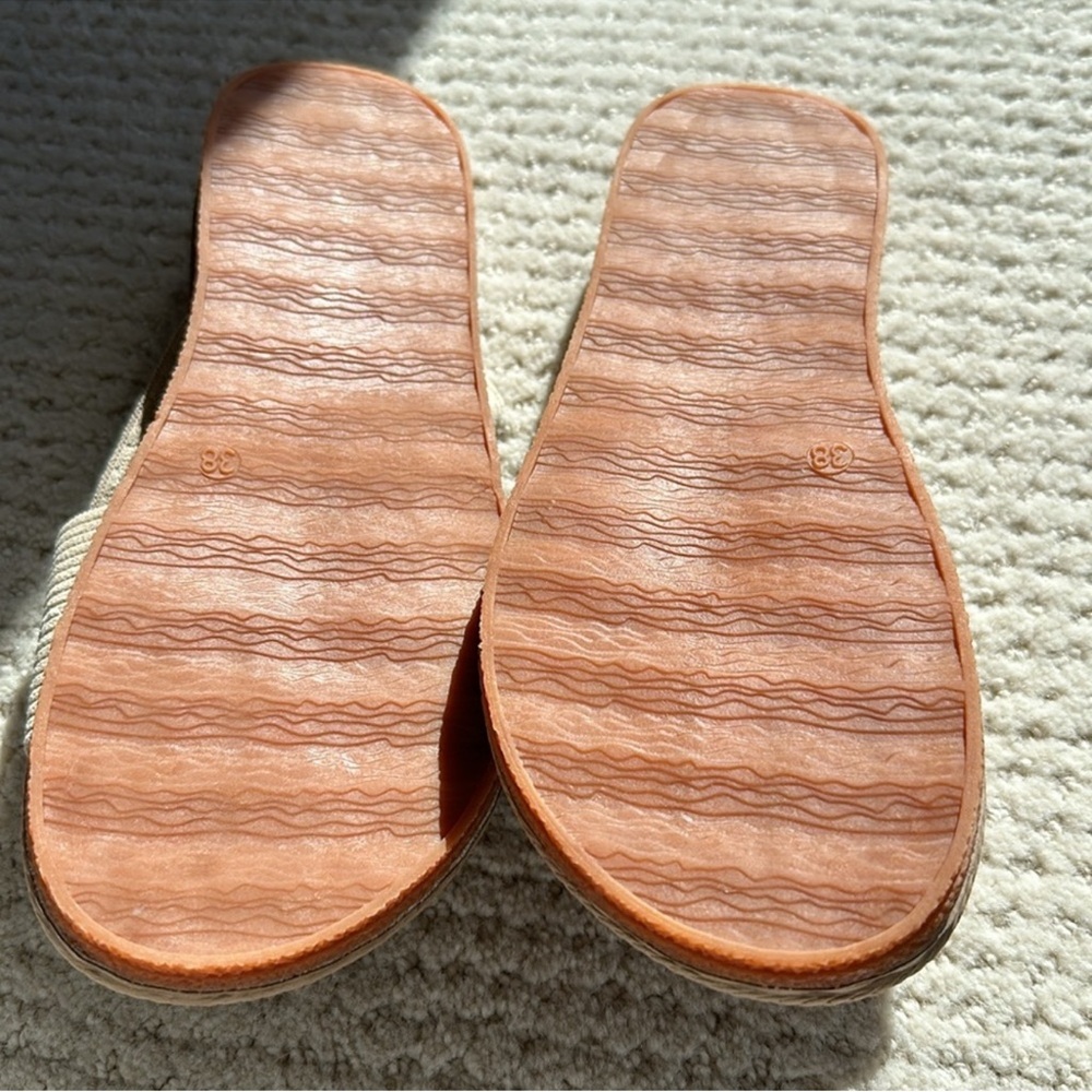 Tan Woven Comfort Sandals | Size 38 - Picture 4 of 4